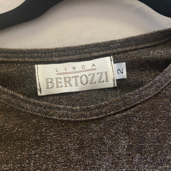 Linda Bertozzi Woman’s Sparkling brown long sleeved top - Picture 1 of 3